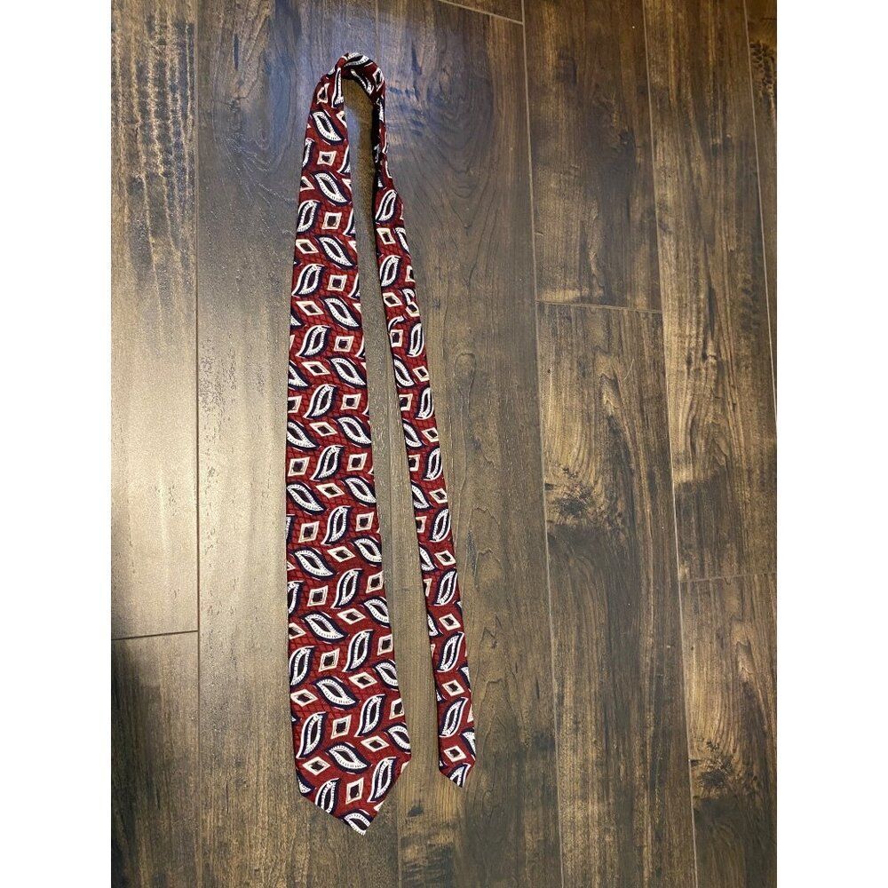 Vintage Old Street Fine Silk Tie With Red Navy & White Geometric Pattern